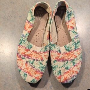 TOMS Tropical Canvas Slip-Ons